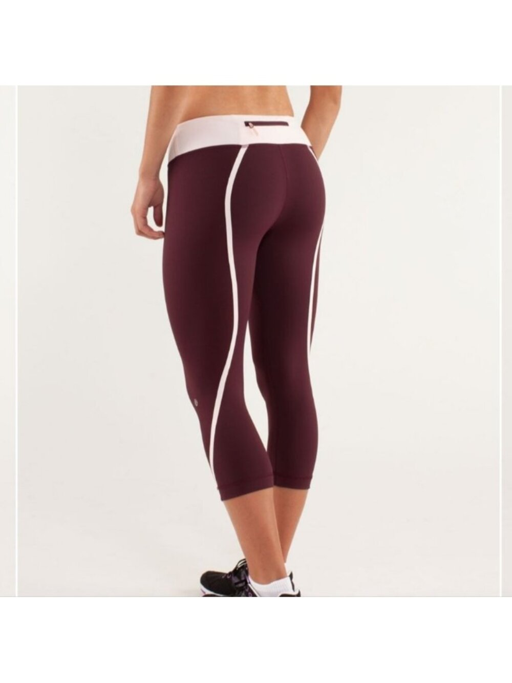 Lululemon Run: Track Time Crop Bordeaux Drama / Pretty Pink